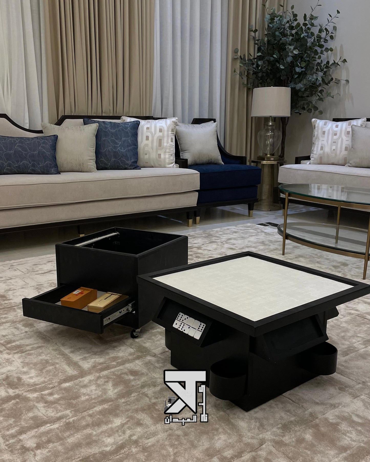 طاولة ضومنة مرتفعة + ارضية